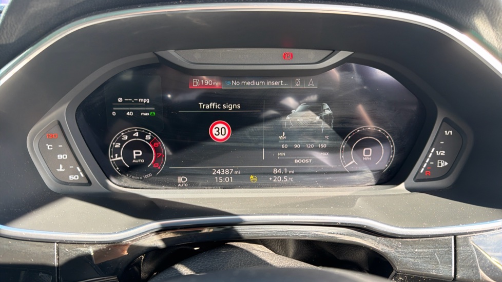 Audi RS Q3 TFSI Quattro Audi Sport Edition 5dr S Tronic Petrol Estate - Image 18