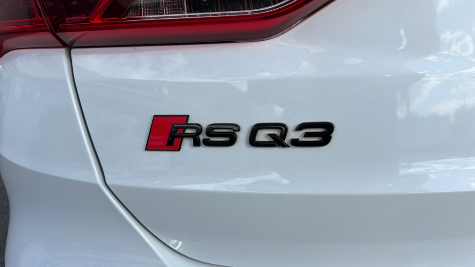 Audi RS Q3 TFSI Quattro Audi Sport Edition 5dr S Tronic Petrol Estate - Image 28