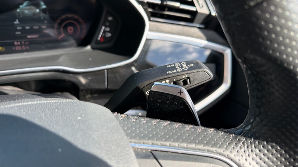 Audi RS Q3 TFSI Quattro Audi Sport Edition 5dr S Tronic Petrol Estate - Image 35