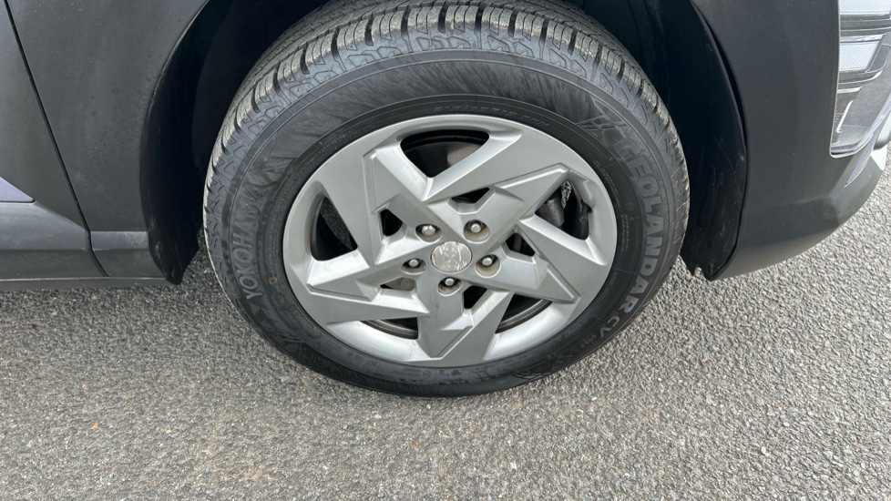 Hyundai KONA 1.0T Advance 5dr Petrol Hatchback - Image 38