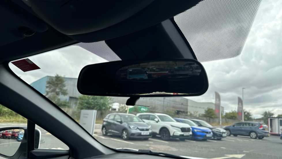 Toyota C-HR 1.8 Hybrid Icon 5dr CVT Hybrid Hatchback - Image 35