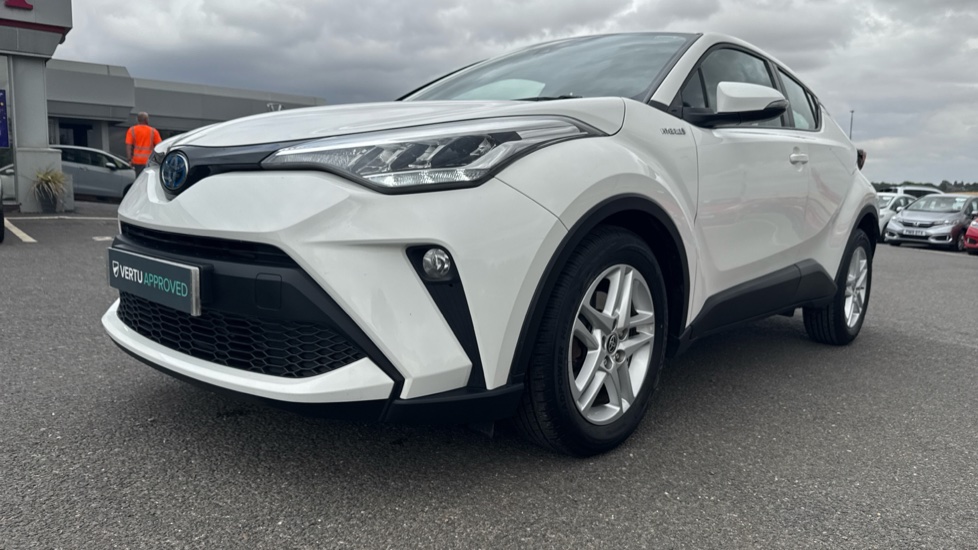 Toyota C-HR 1.8 Hybrid Icon 5dr CVT Hybrid Hatchback - Image 48