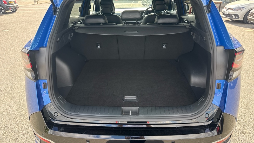 Kia Sportage 1.6T GDi PHEV GT-Line 5dr Auto AWD Estate - Image 4