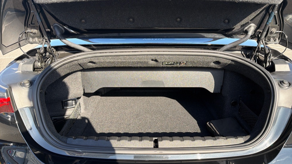 BMW 4 Series 420i M Sport 2dr Step Auto Petrol Convertible - Image 4