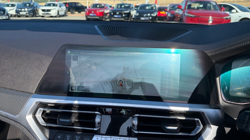 BMW 4 Series 420i M Sport 2dr Step Auto Petrol Convertible - Image 12