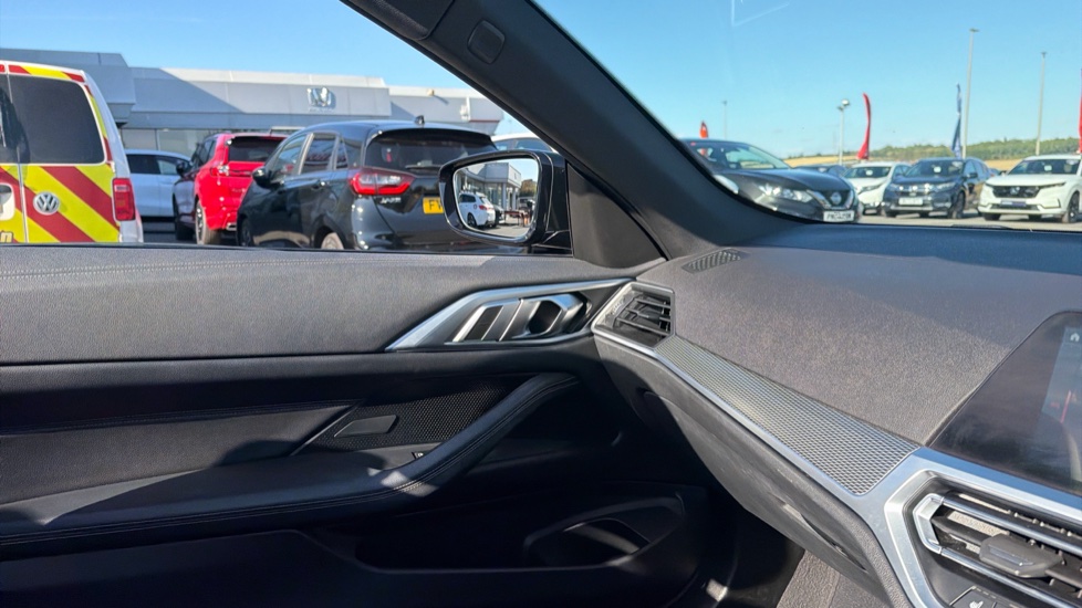 BMW 4 Series 420i M Sport 2dr Step Auto Petrol Convertible - Image 33