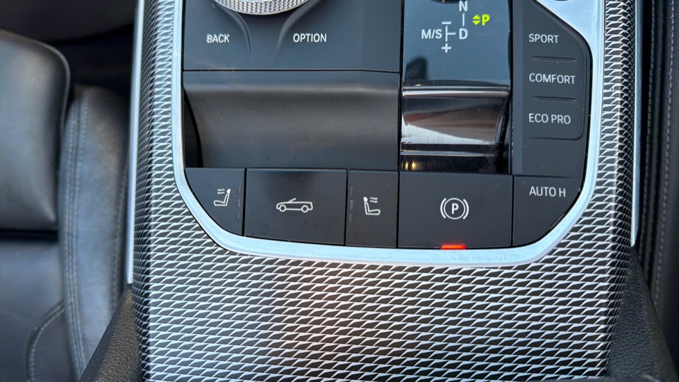 BMW 4 Series 420i M Sport 2dr Step Auto Petrol Convertible - Image 34