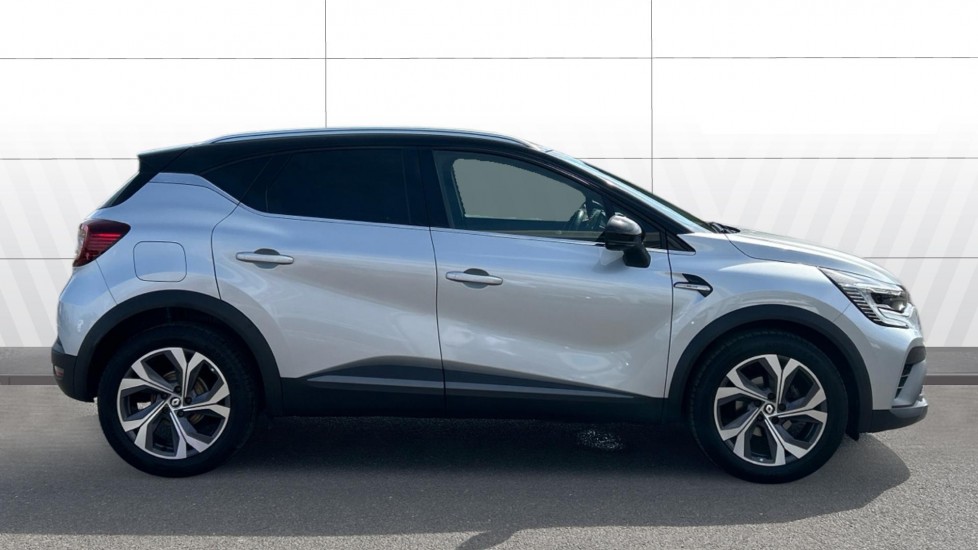 Renault Captur 1.3 Mild hybrid 140 R.S. Line 5dr Petrol Hatchback - Image 5
