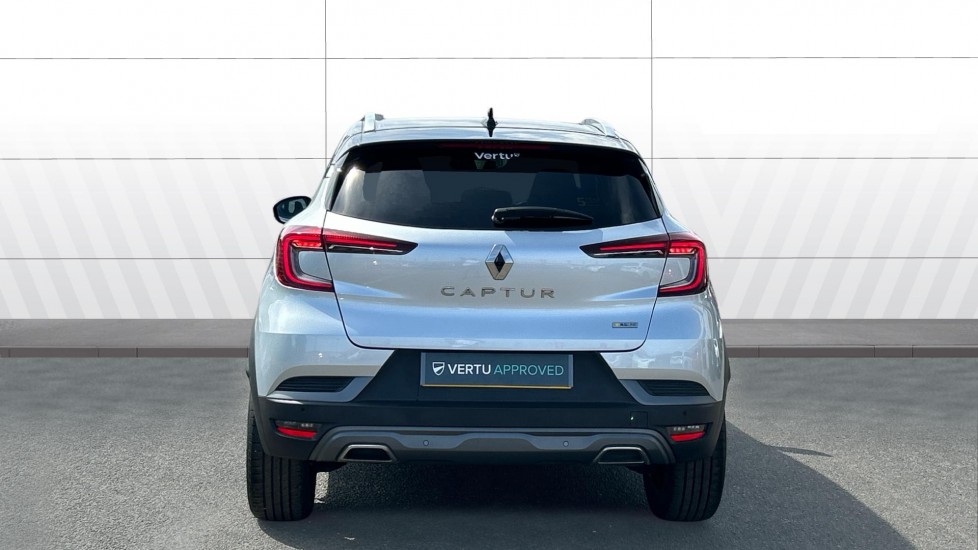 Renault Captur 1.3 Mild hybrid 140 R.S. Line 5dr Petrol Hatchback - Image 6