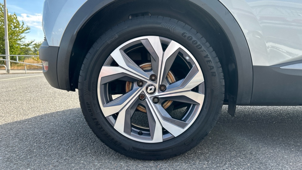 Renault Captur 1.3 Mild hybrid 140 R.S. Line 5dr Petrol Hatchback - Image 7