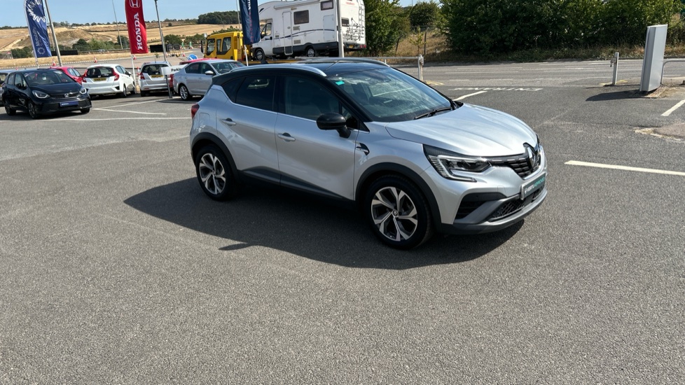 Renault Captur 1.3 Mild hybrid 140 R.S. Line 5dr Petrol Hatchback - Image 31