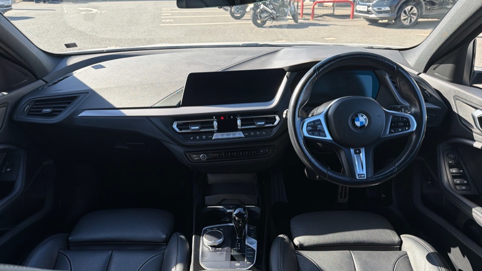 BMW 1 Series 118i [136] M Sport 5dr Step Auto [LCP] Petrol Hatchback - Image 10