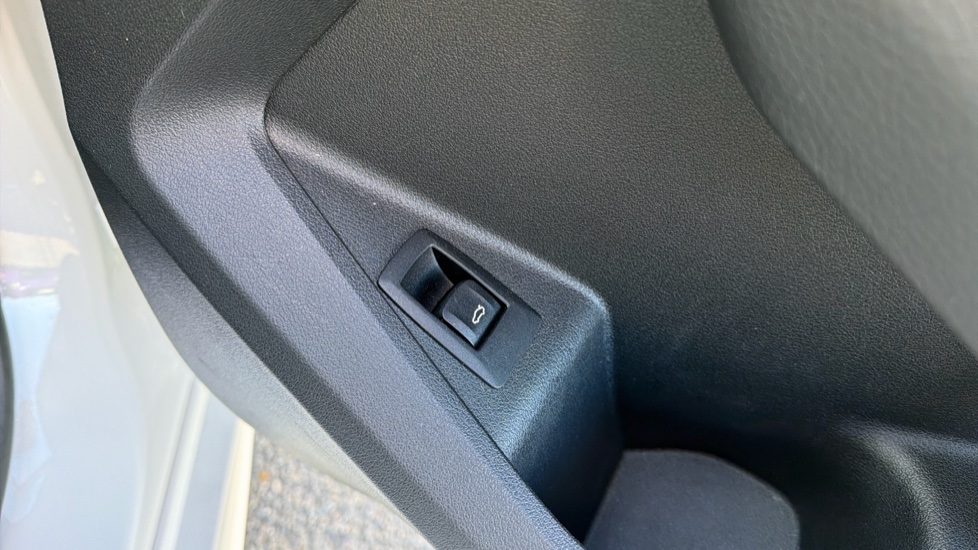 BMW 1 Series 118i [136] M Sport 5dr Step Auto [LCP] Petrol Hatchback - Image 36