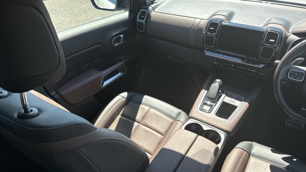 Citroen C5 Aircross 1.6 Plug-in Hybrid 225 Flair Plus 5dr e-EAT8 Hatchback - Image 14