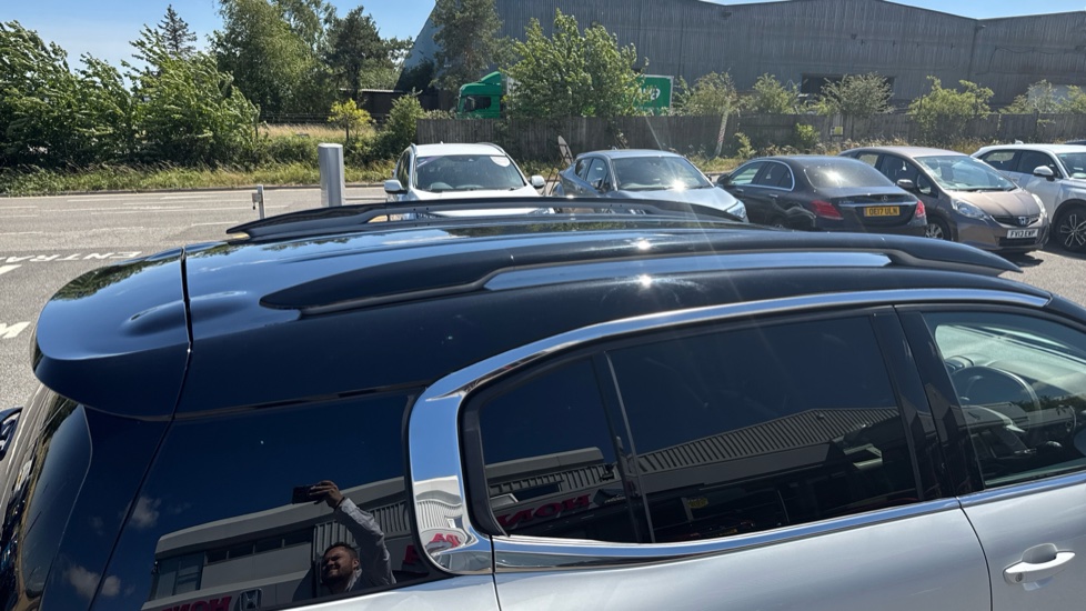 Citroen C5 Aircross 1.6 Plug-in Hybrid 225 Flair Plus 5dr e-EAT8 Hatchback - Image 41