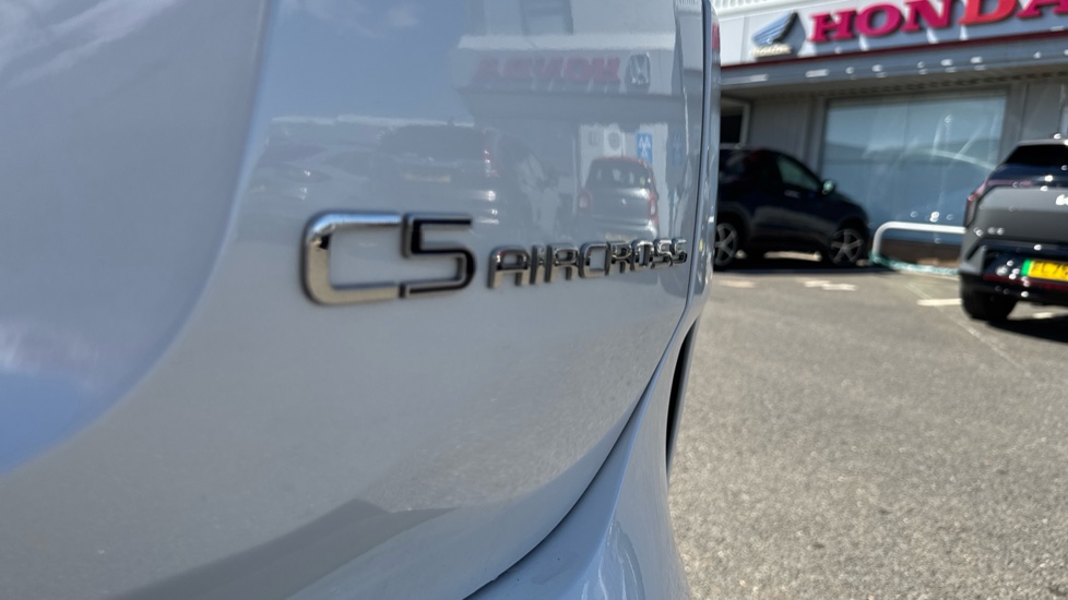Citroen C5 Aircross 1.6 Plug-in Hybrid 225 Flair Plus 5dr e-EAT8 Hatchback - Image 46