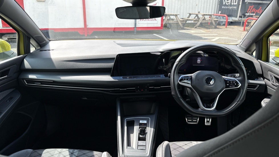 Volkswagen Golf 1.5 eTSI 150 R-Line 5dr DSG Petrol Hatchback - Image 10