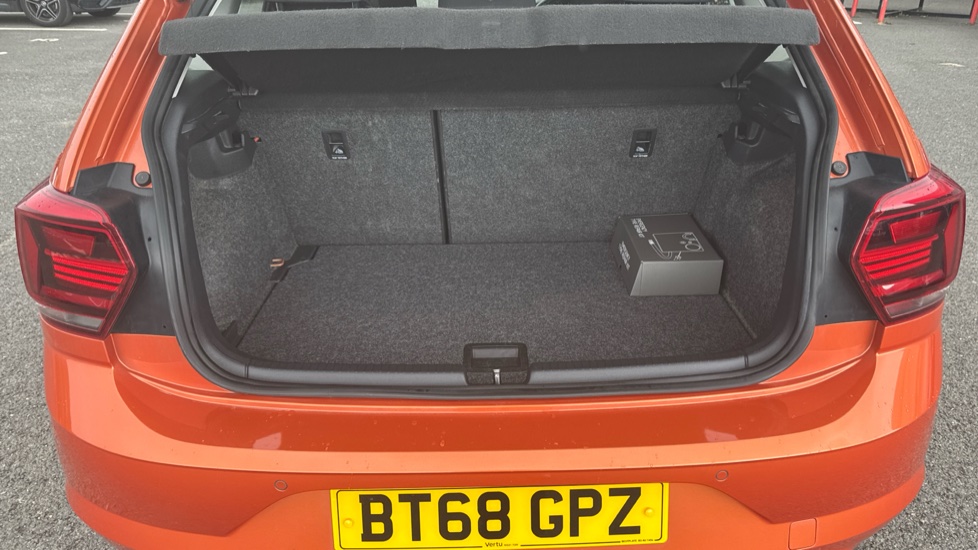 Volkswagen Polo 1.0 TSI 95 SE 5dr Petrol Hatchback - Image 4