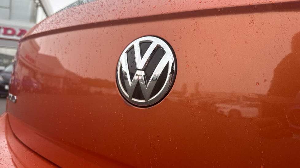Volkswagen Polo 1.0 TSI 95 SE 5dr Petrol Hatchback - Image 38