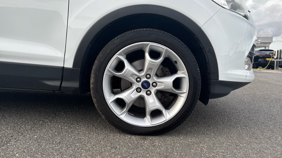 Ford Kuga 2.0 TDCi 150 Titanium 5dr 2WD Diesel Estate - Image 7