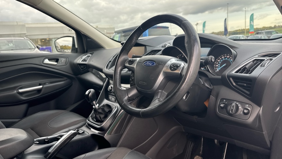 Ford Kuga 2.0 TDCi 150 Titanium 5dr 2WD Diesel Estate - Image 11