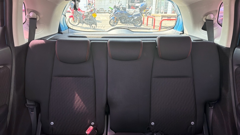 Honda Jazz 1.5 i-VTEC Sport 5dr Petrol Hatchback - Image 15