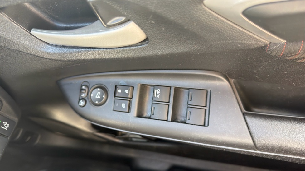 Honda Jazz 1.5 i-VTEC Sport 5dr Petrol Hatchback - Image 28