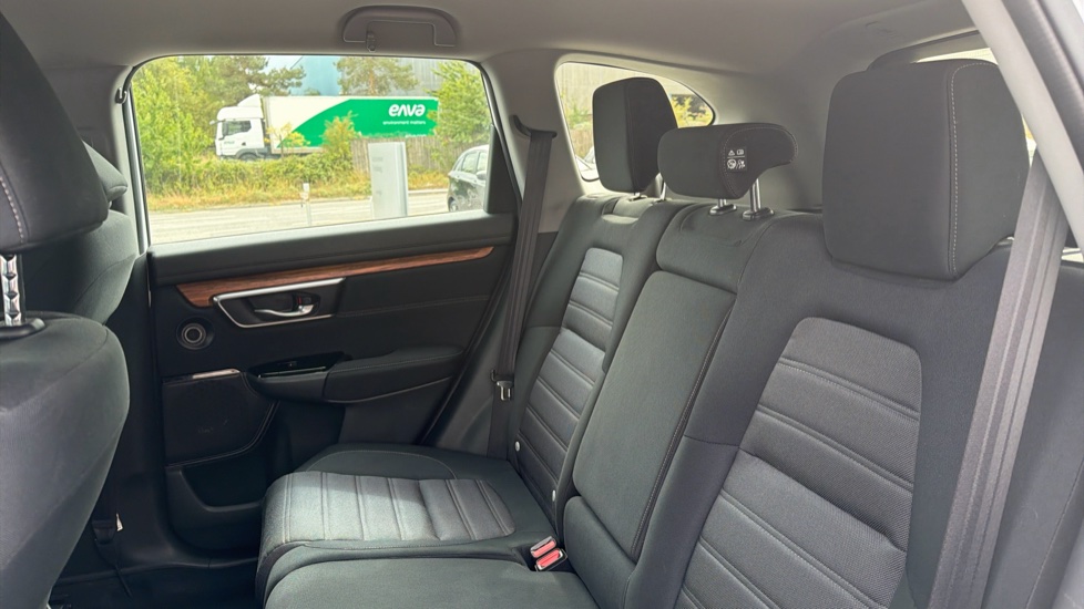 Honda CR-V 1.5 VTEC Turbo SE 5dr 2WD Petrol Estate - Image 16