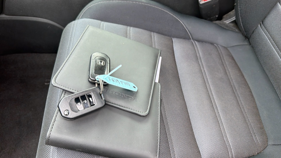Honda CR-V 1.5 VTEC Turbo SE 5dr 2WD Petrol Estate - Image 19