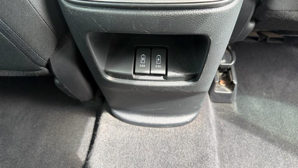 Honda CR-V 1.5 VTEC Turbo SE 5dr 2WD Petrol Estate - Image 36