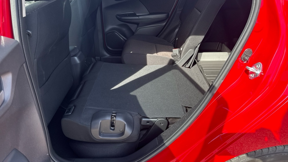 Honda Jazz 1.3 i-VTEC EX 5dr CVT Petrol Hatchback - Image 25