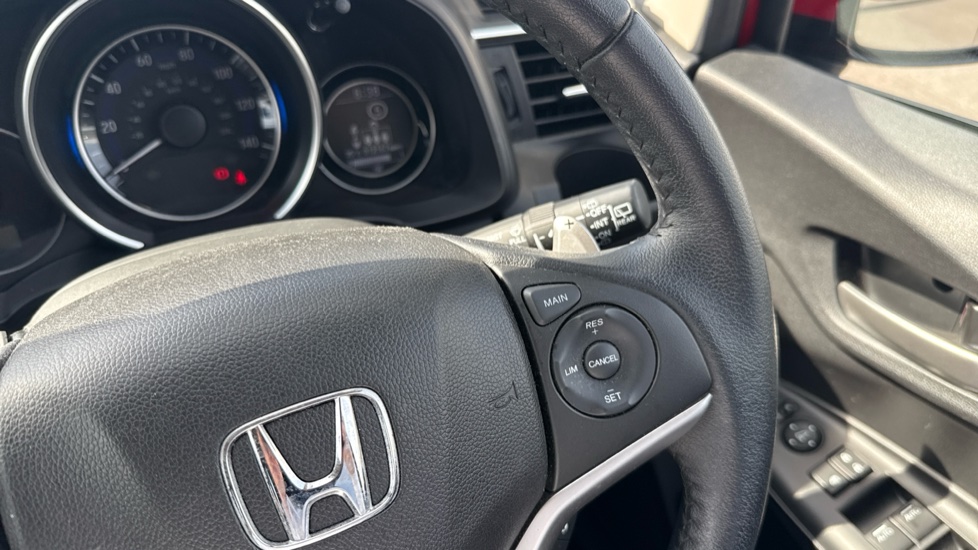 Honda Jazz 1.3 i-VTEC EX 5dr CVT Petrol Hatchback - Image 30