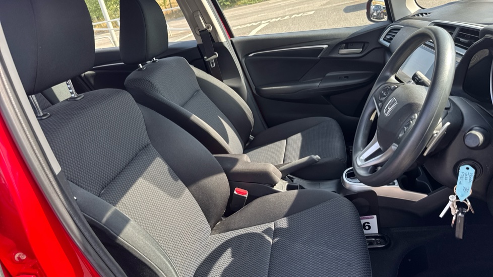 Honda Jazz 1.3 i-VTEC SE 5dr CVT Petrol Hatchback - Image 38