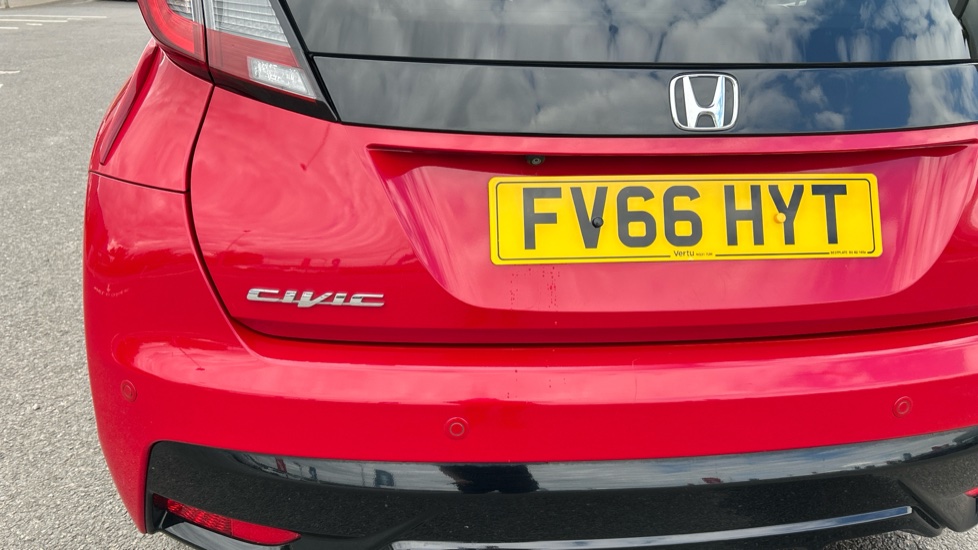 Honda Civic 1.8 i-VTEC SE Plus 5dr Auto [Nav] Petrol Hatchback - Image 30