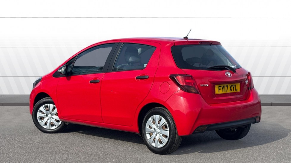 Toyota Yaris 1.0 VVT-i Active 5dr Petrol Hatchback - Image 2