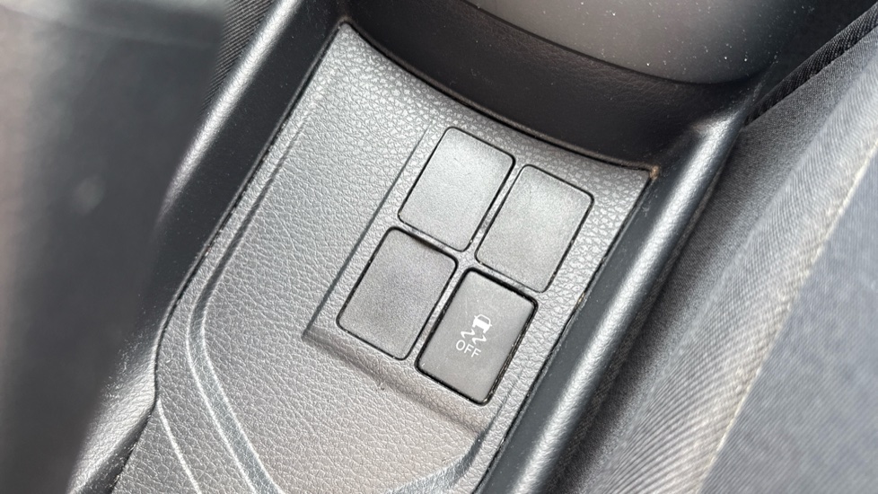 Toyota Yaris 1.0 VVT-i Active 5dr Petrol Hatchback - Image 8