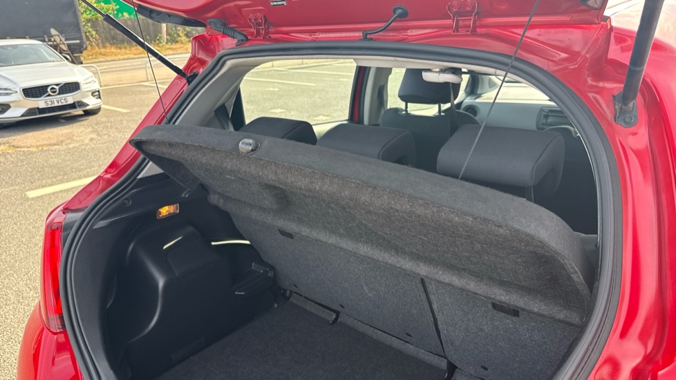 Toyota Yaris 1.0 VVT-i Active 5dr Petrol Hatchback - Image 28