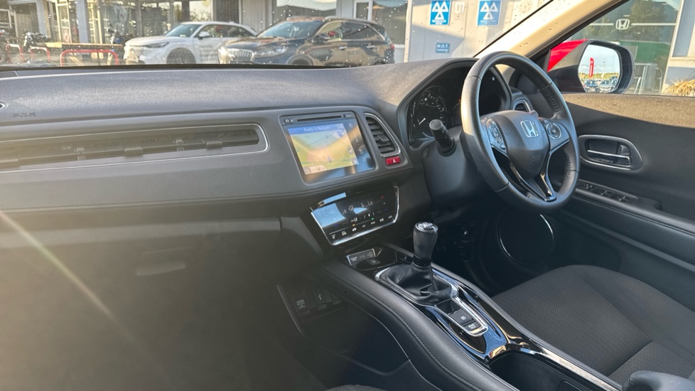 Honda HR-V 1.6 i-DTEC SE Navi 5dr Diesel Hatchback - Image 9
