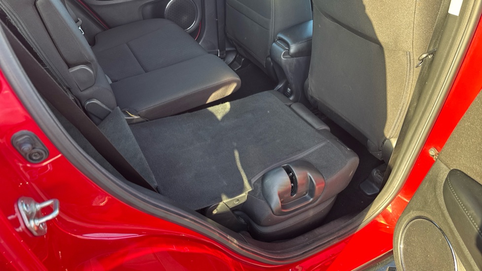 Honda HR-V 1.6 i-DTEC SE Navi 5dr Diesel Hatchback - Image 42