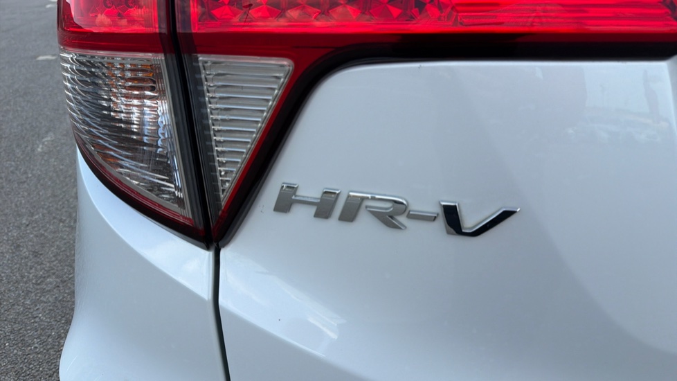 Honda HR-V 1.5 i-VTEC SE CVT 5dr Petrol Hatchback - Image 36