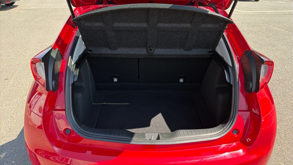 Honda Civic 1.8 i-VTEC SE Plus 5dr Auto [Nav] Petrol Hatchback - Image 4