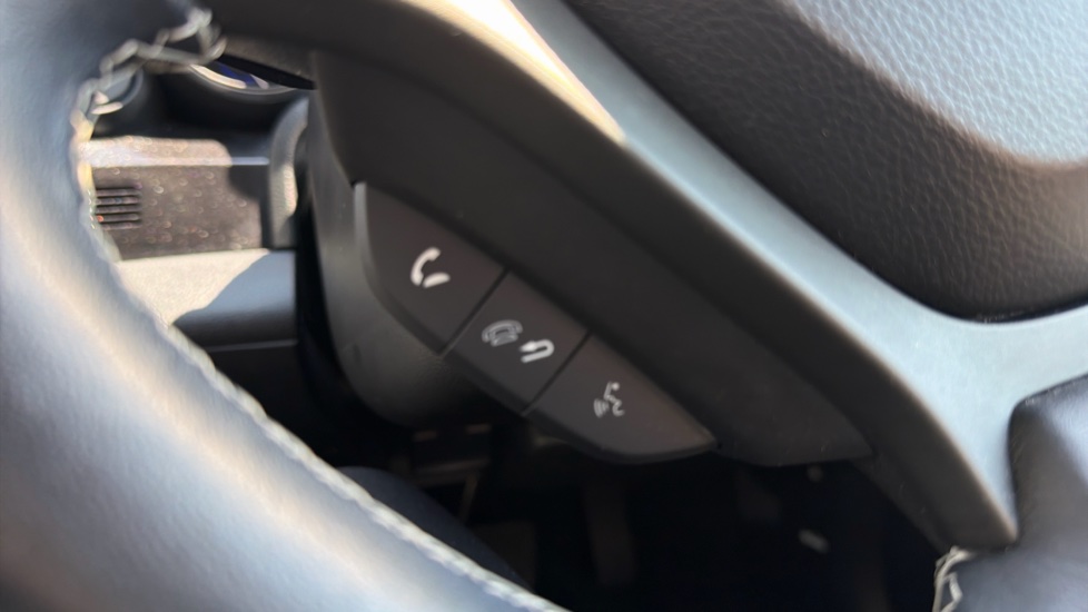Honda Civic 1.8 i-VTEC SE Plus 5dr Auto [Nav] Petrol Hatchback - Image 26