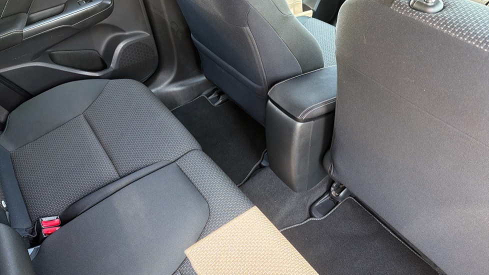 Honda Civic 1.8 i-VTEC SE Plus 5dr Auto [Nav] Petrol Hatchback - Image 35