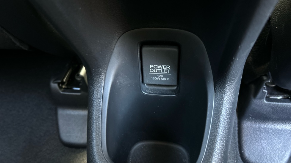 Honda HR-V 1.5 i-VTEC SE 5dr Petrol Hatchback - Image 33