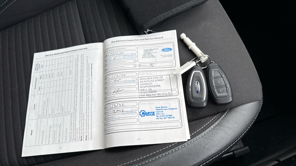 Ford Kuga 1.5 TDCi Titanium Edition 5dr 2WD Diesel Estate - Image 19