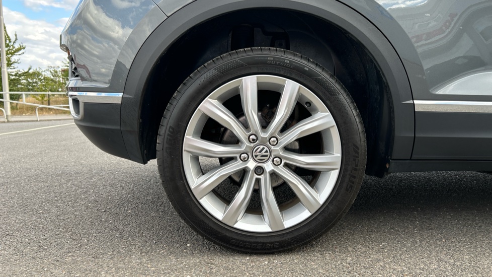Volkswagen T-Roc 1.5 TSI EVO SEL 5dr Petrol Hatchback - Image 7