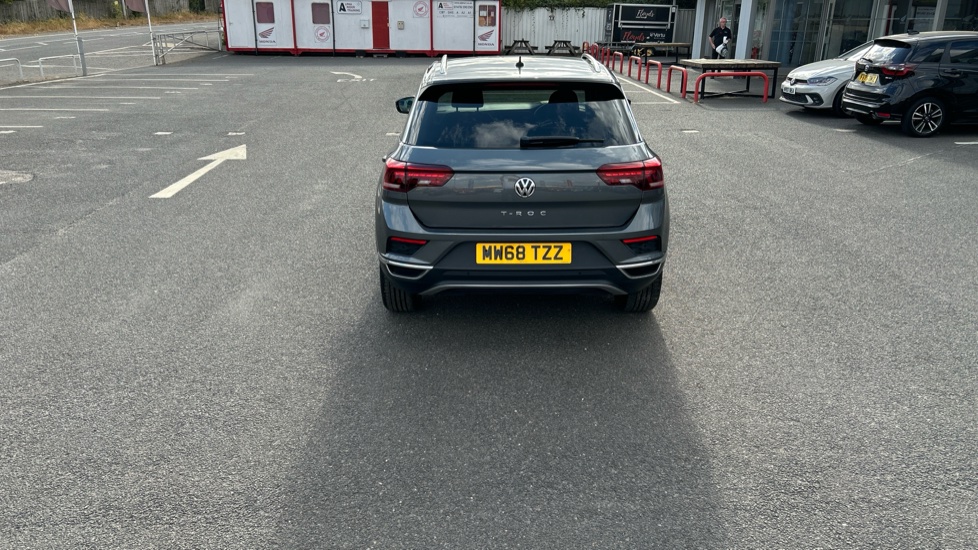 Volkswagen T-Roc 1.5 TSI EVO SEL 5dr Petrol Hatchback - Image 26