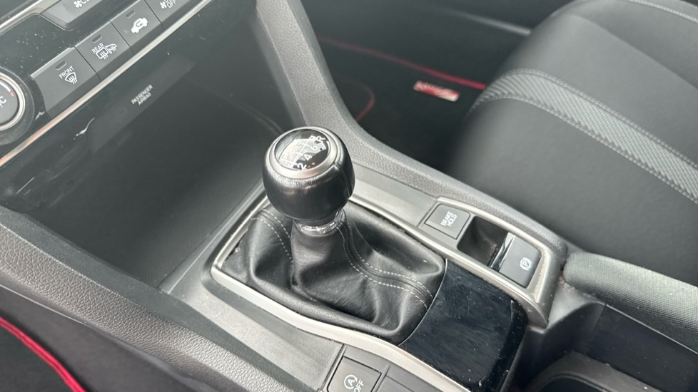 Honda Civic 1.0 VTEC Turbo 126 SR 5dr Petrol Hatchback - Image 13