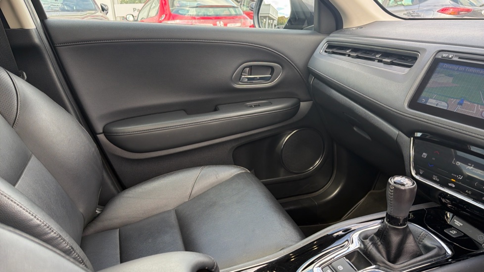 Honda HR-V 1.6 i-DTEC EX 5dr Diesel Hatchback - Image 14