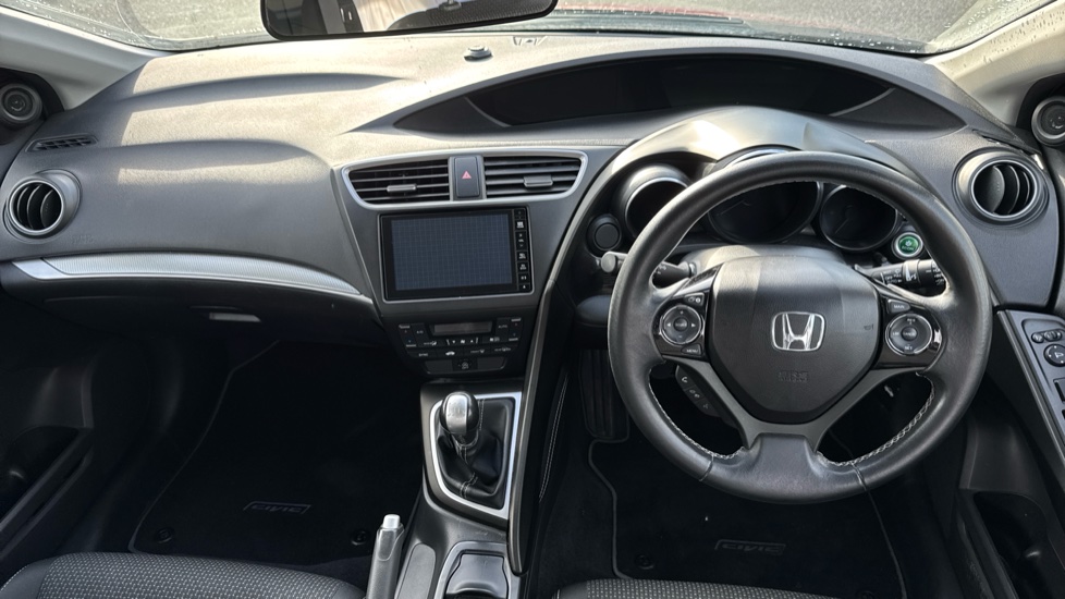 Honda Civic Tourer 1.6 i-DTEC SE Plus 5dr [Nav] Diesel Estate - Image 10